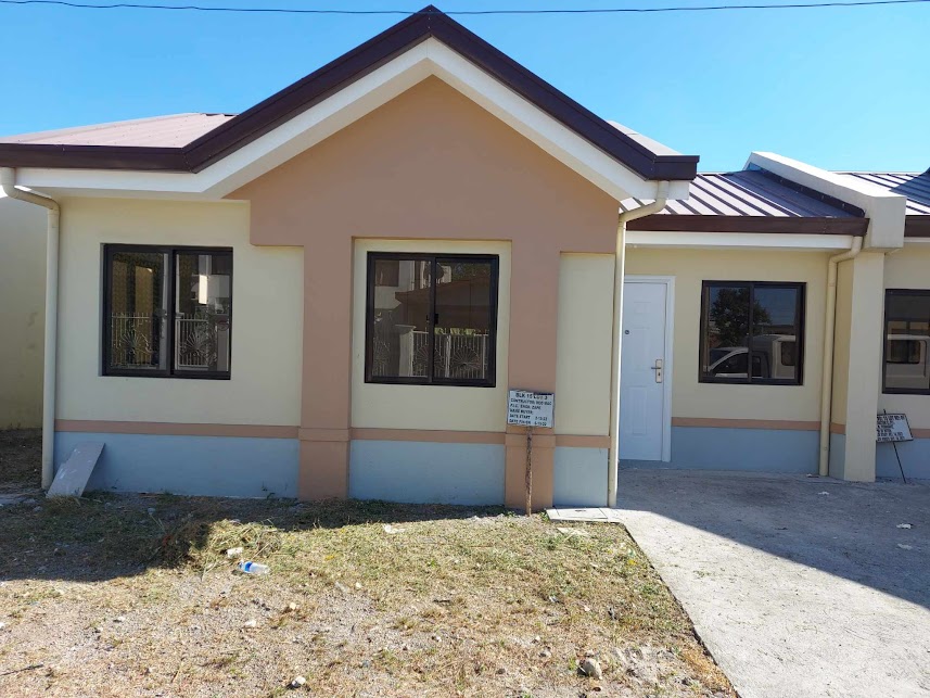 Daphne Bungalow - Fairgrounds Mabalacat