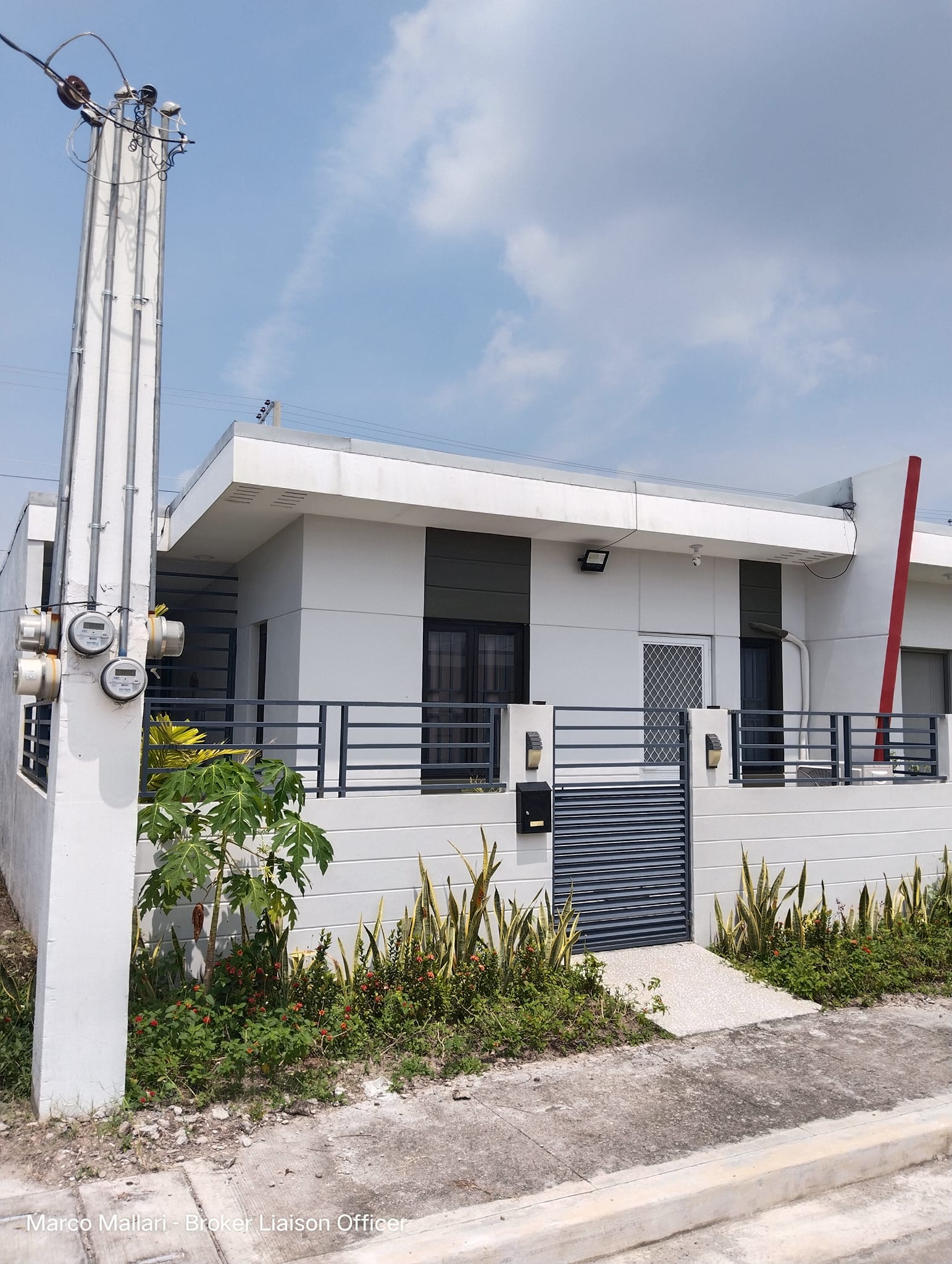 Flexi Home End A – Cheerful Homes 1