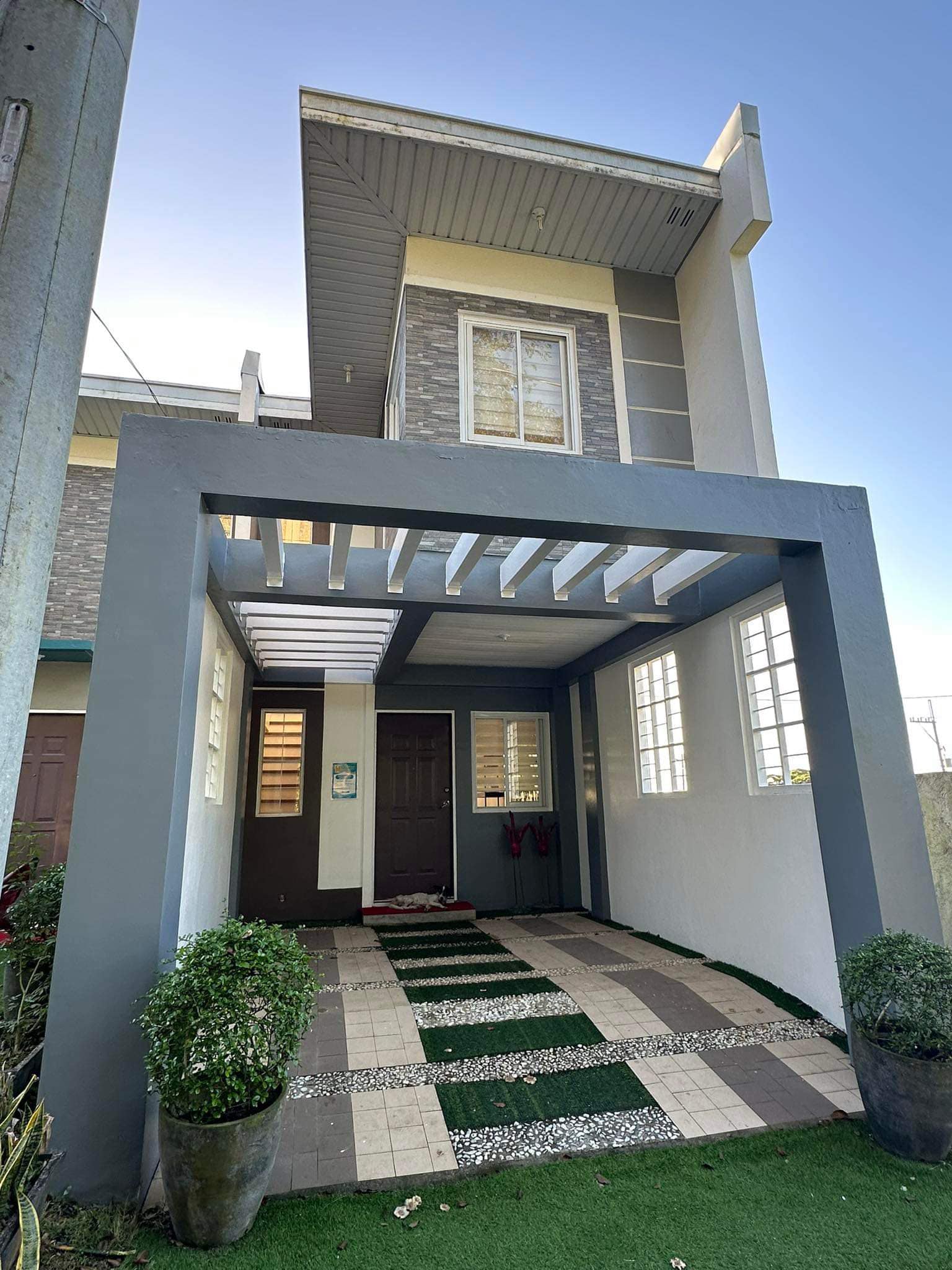 Therese End Unit - Reginarosa Phase 2