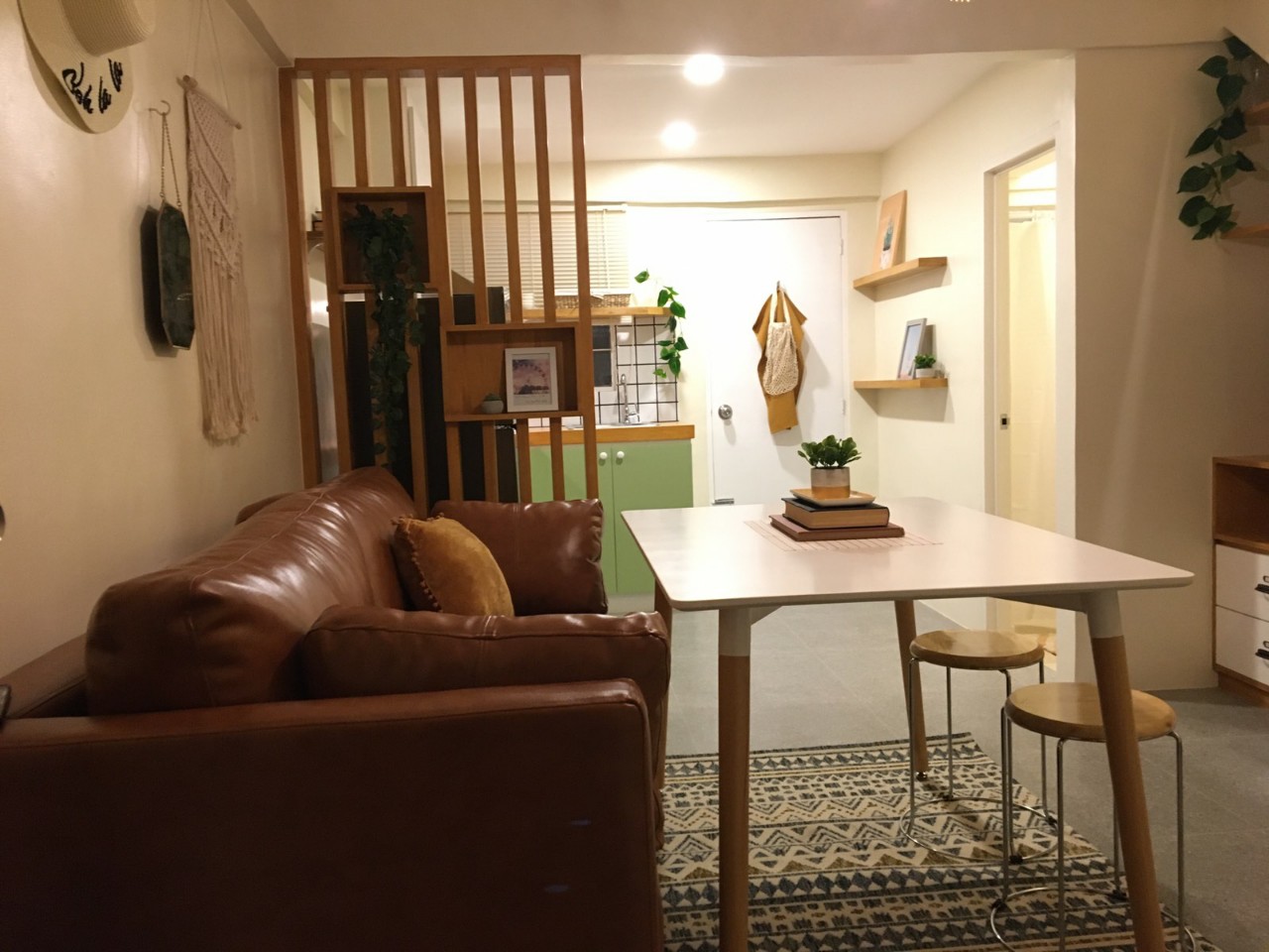 Townhouse 44 - Brentwood Residences 1