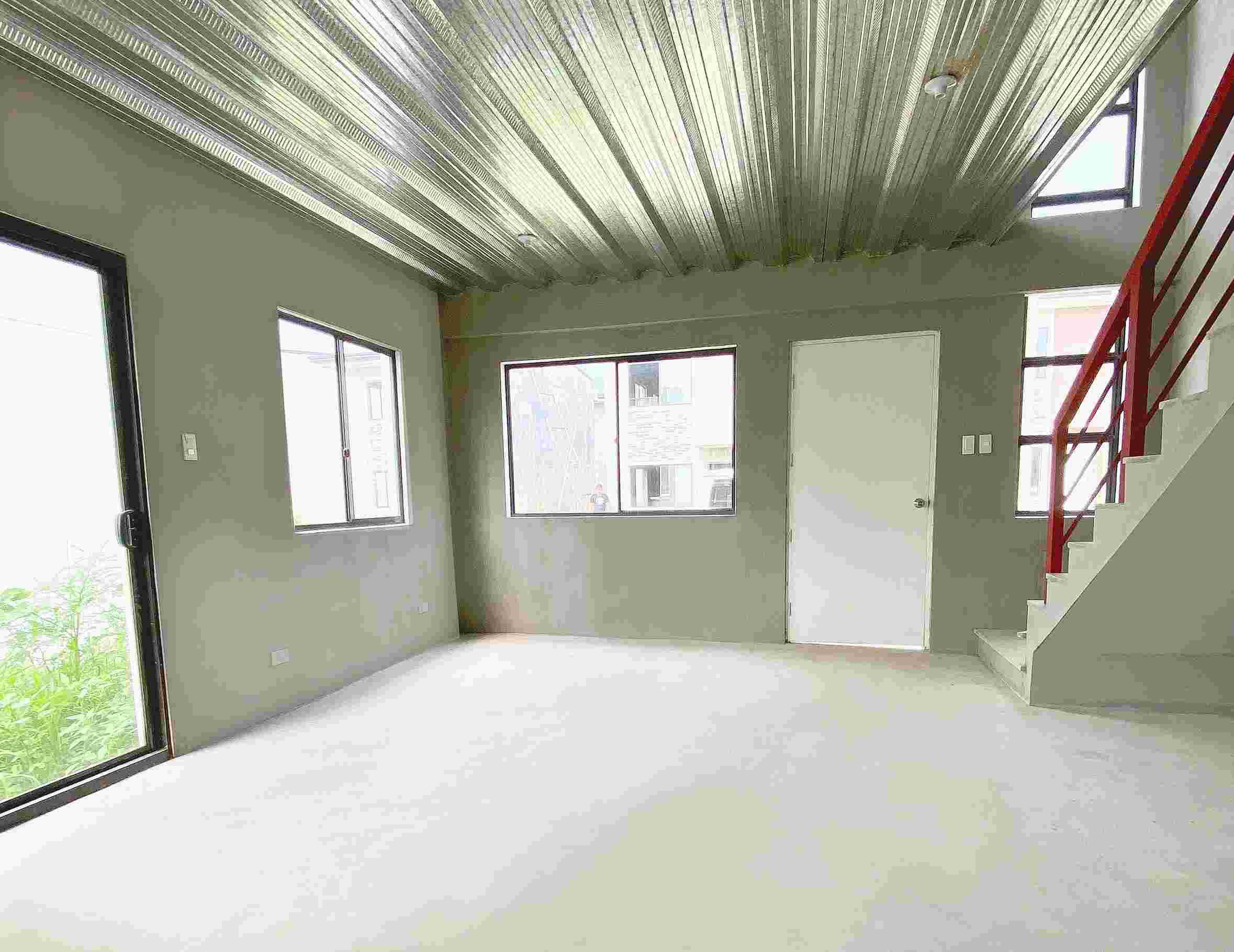 Linnea SA - White Plains Porac