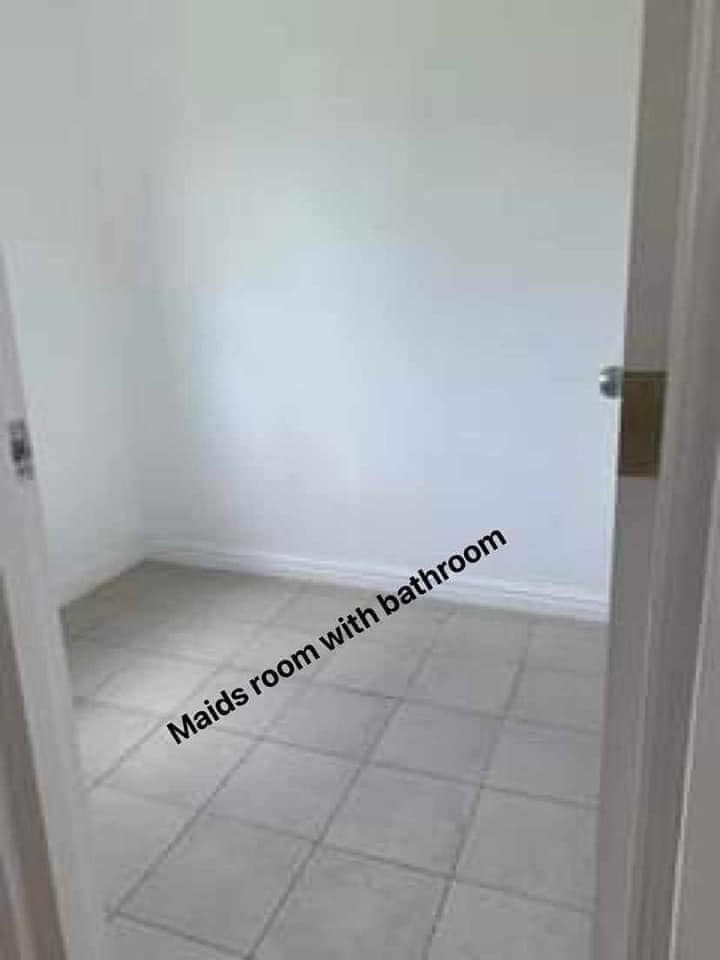 Giselle - Brentwood Village