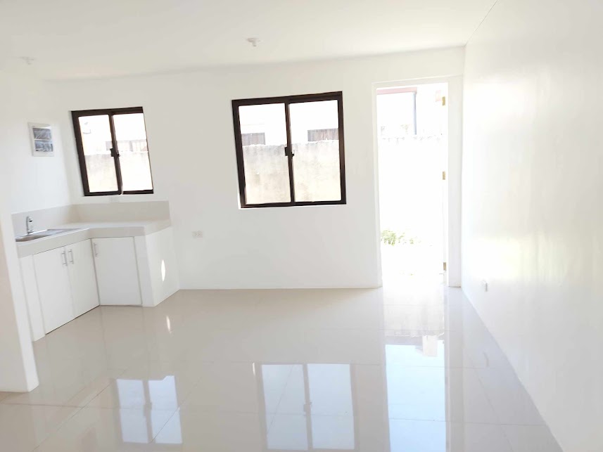 Daphne Bungalow - Fairgrounds Mabalacat