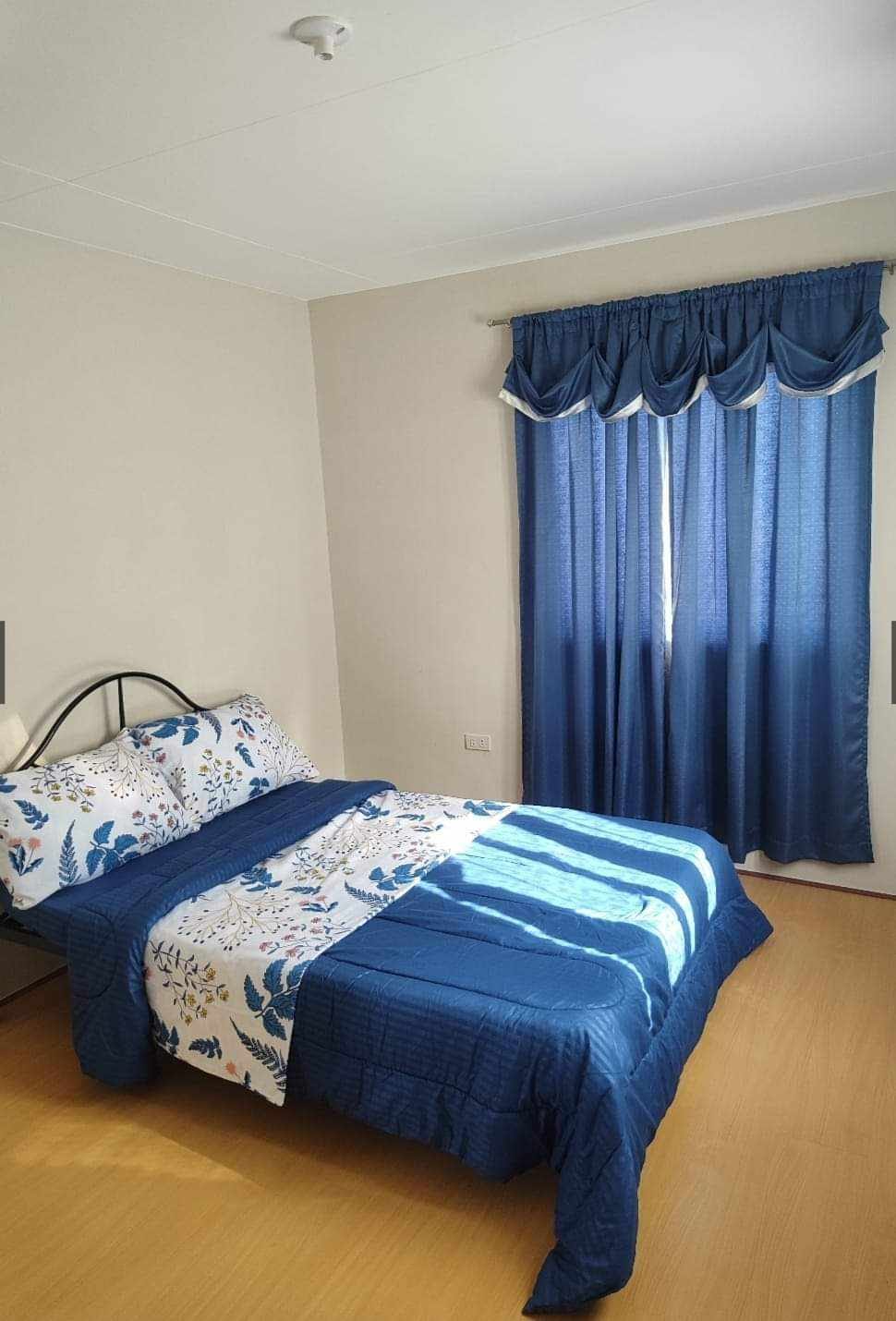 Estelle - Solana Zaragoza