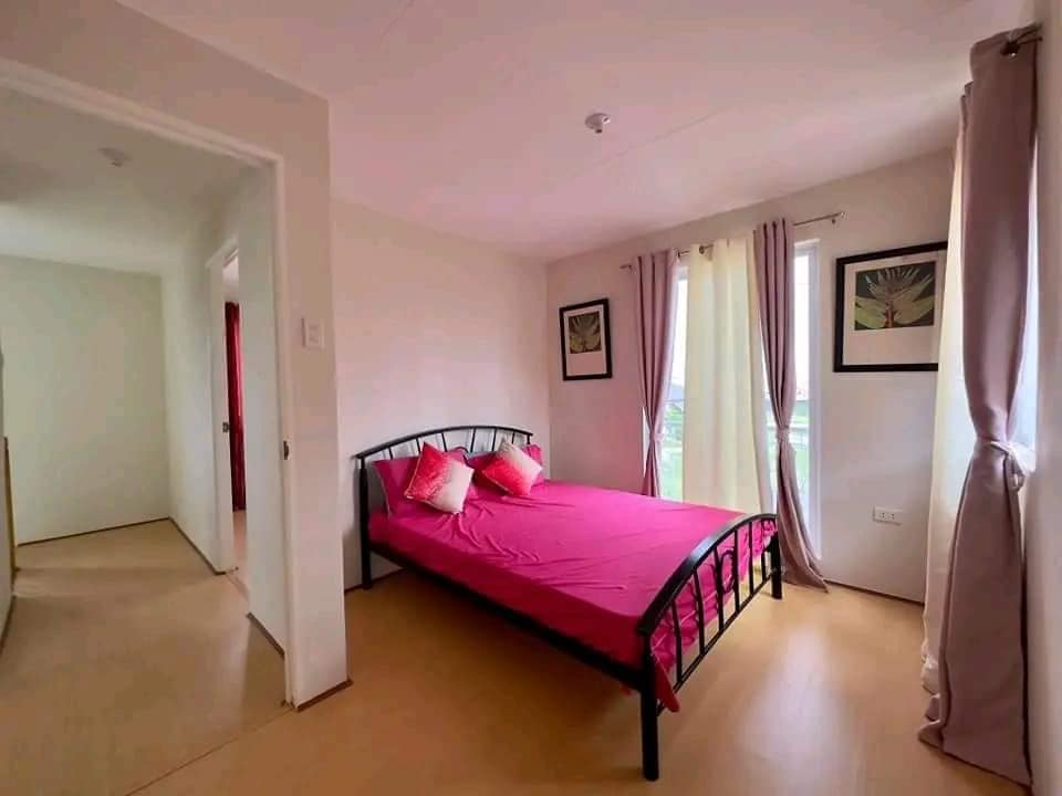 Catherine - Solana Zaragoza