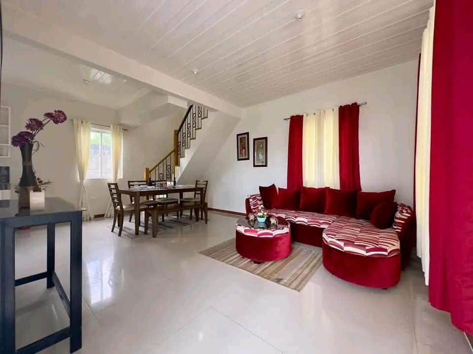 Catherine - Solana Zaragoza