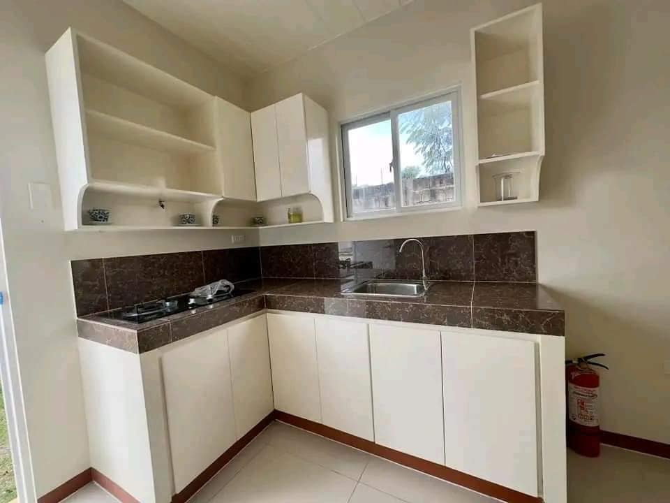 Catherine - Solana Zaragoza