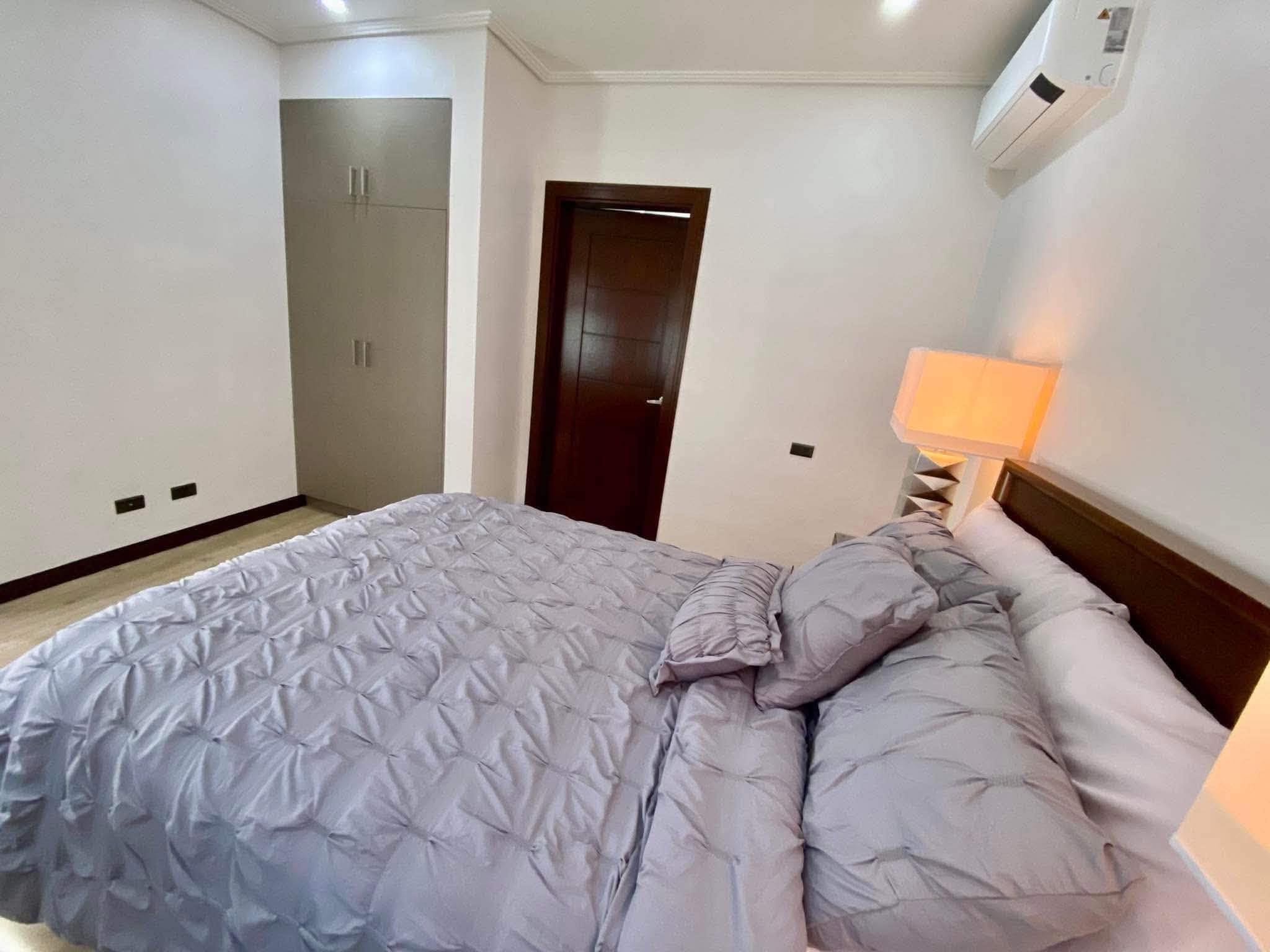 4-Bedroom House For Sale with Swimming Pool photo 8